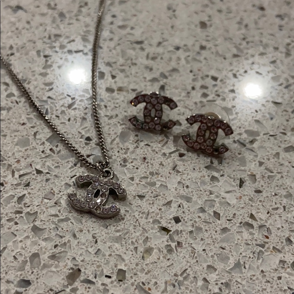 Chanel Ear rings and Necklace Set